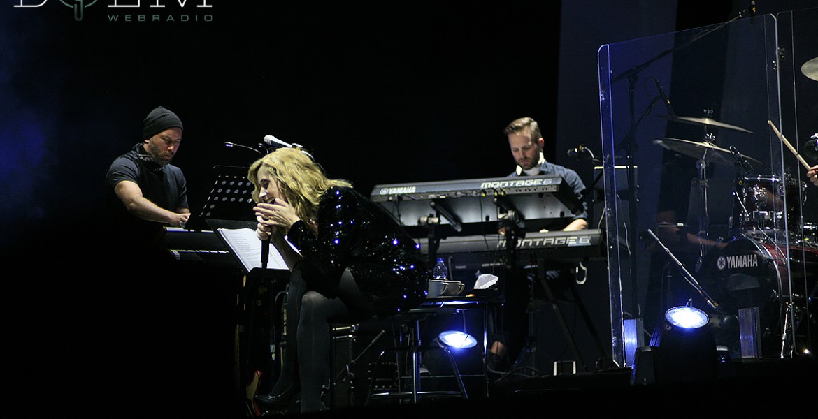 Lara Fabian @ P. Faliro