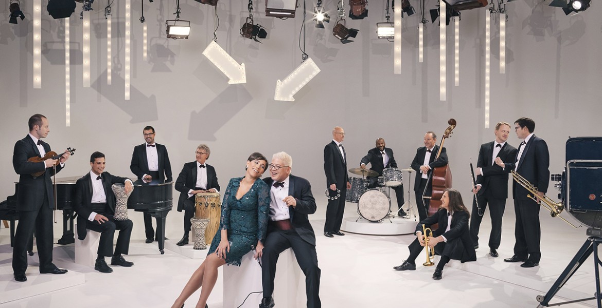 PINK MARTINI - Χριστούγεννα στη Νέα Υόρκη!