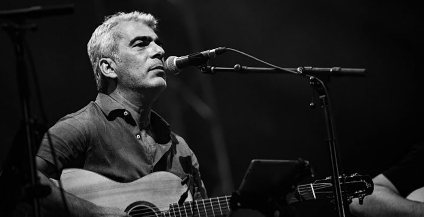 Δημήτρης Μυστακίδης, 15 χρόνια ρεμπέτικα με κιθάρα
