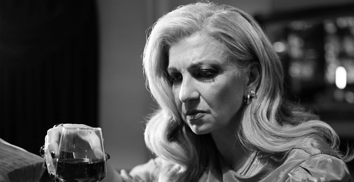 Γυναίκες στο Ντιβάνι της Βούλας Αργυροπούλου