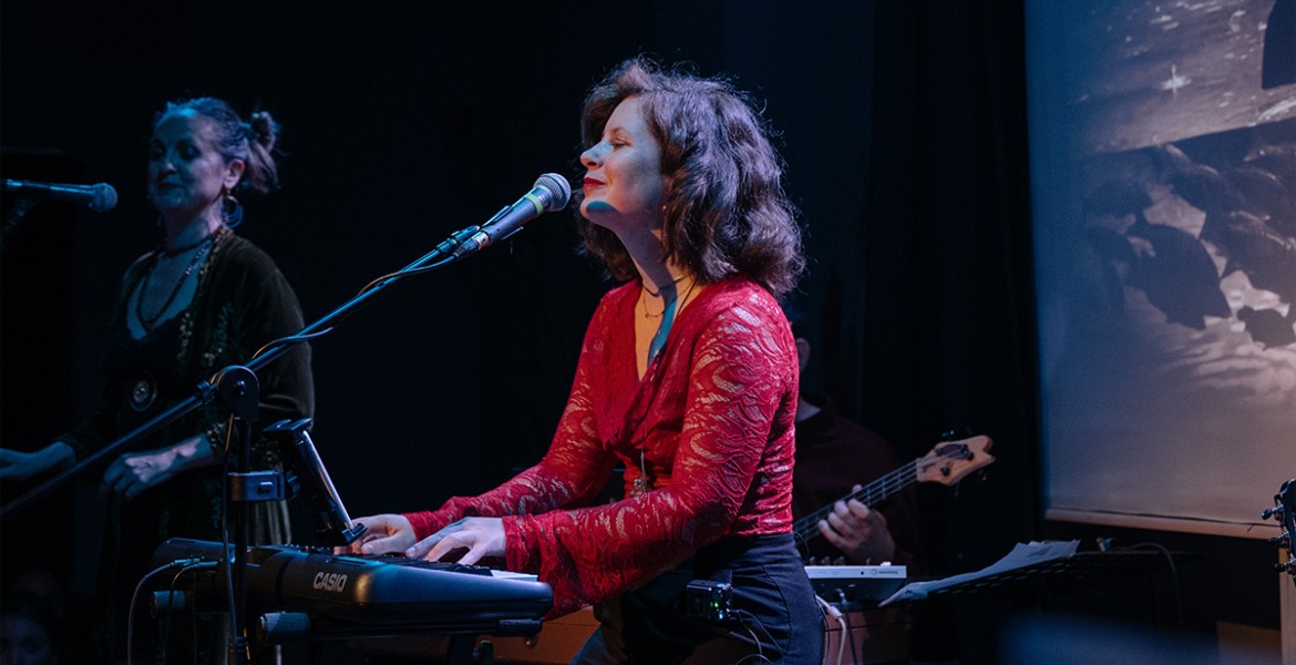 Χαρούλα Τσαλπαρά | Ανάδυση… κι άλλες ιστορίες