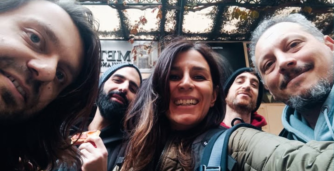 Από το Rock n Roll στο Ρεμπέτικο!