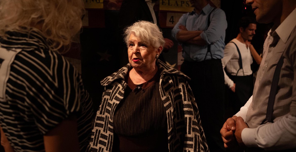 Σκοτώνουν Τα Άλογα Όταν Γεράσουν