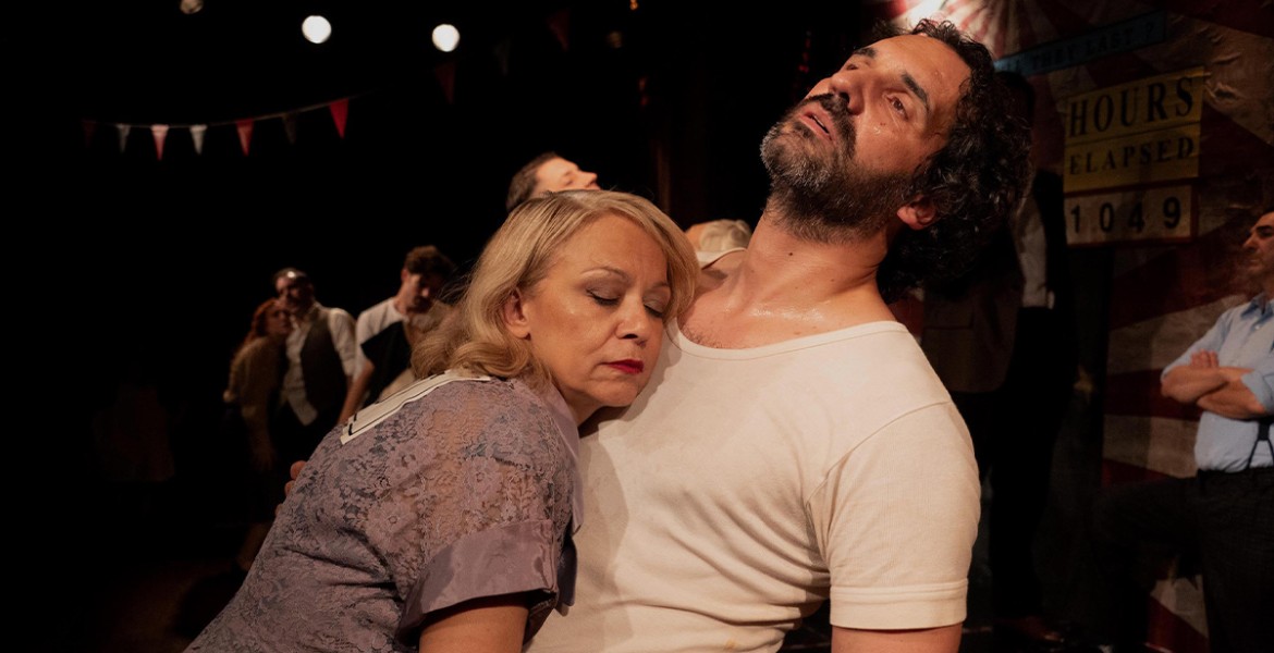 Σκοτώνουν Τα Άλογα Όταν Γεράσουν