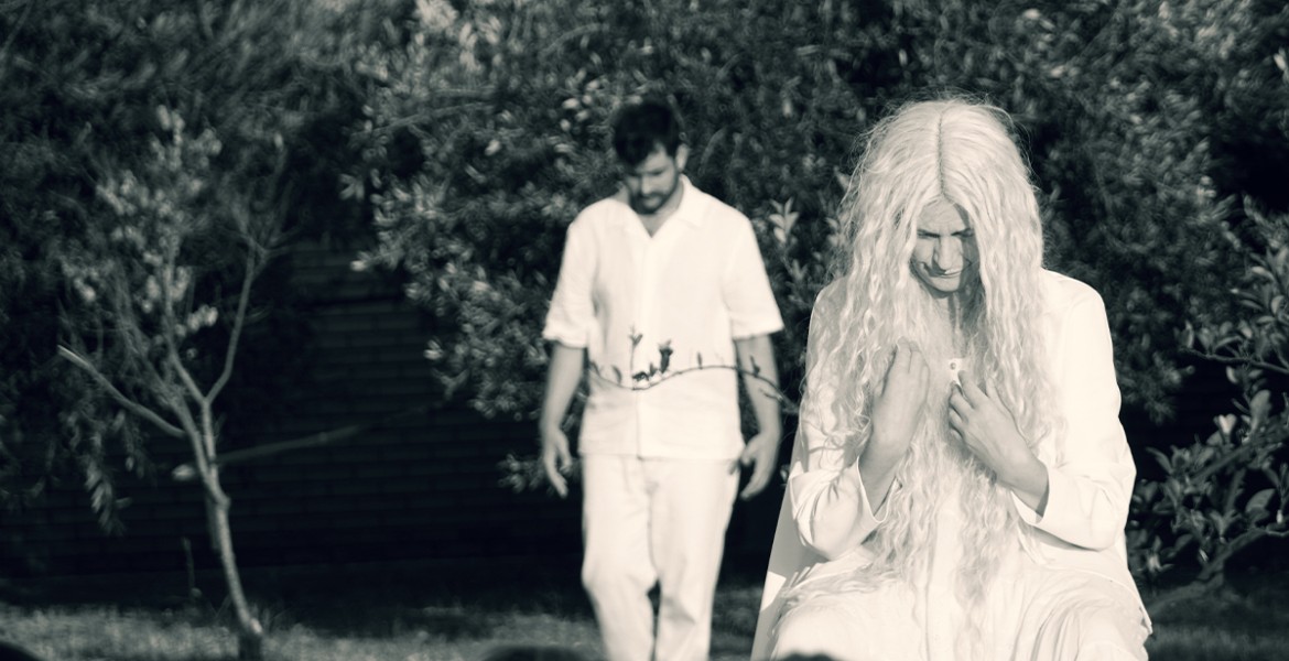 Ουρανός απ’ άλλους τόπους - ρόδα στο μαντίλι