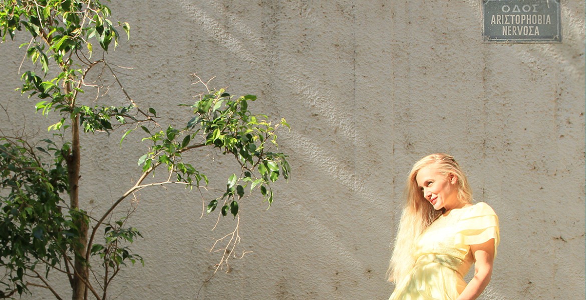 Lia Hide | Aristophobia Nervosa