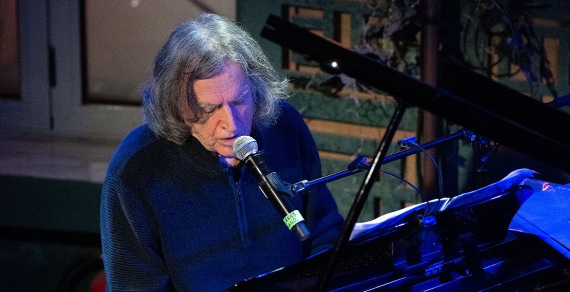 Γιάννης Γλέζος | Αιώνιος Άνεμος