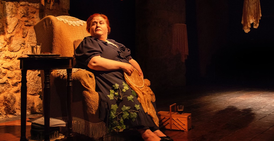 Συλλέγουμε για το Κέντρο Απεξάρτησης Τοξικομανών Κρατουμένων Ελεώνα Θήβας