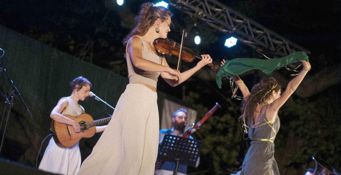 Alcedo Folk Band | Τα Λουλούδια Μαρτυρούν