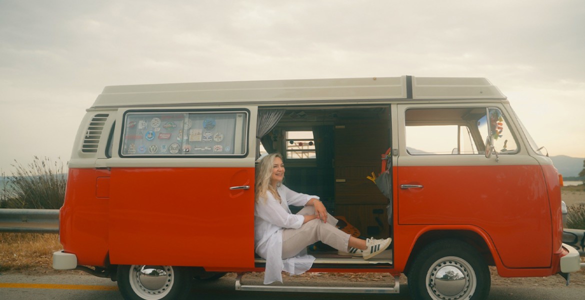 Ρίτα Αντωνοπούλου | Έχω Μια Θάλασσα Αγάπη