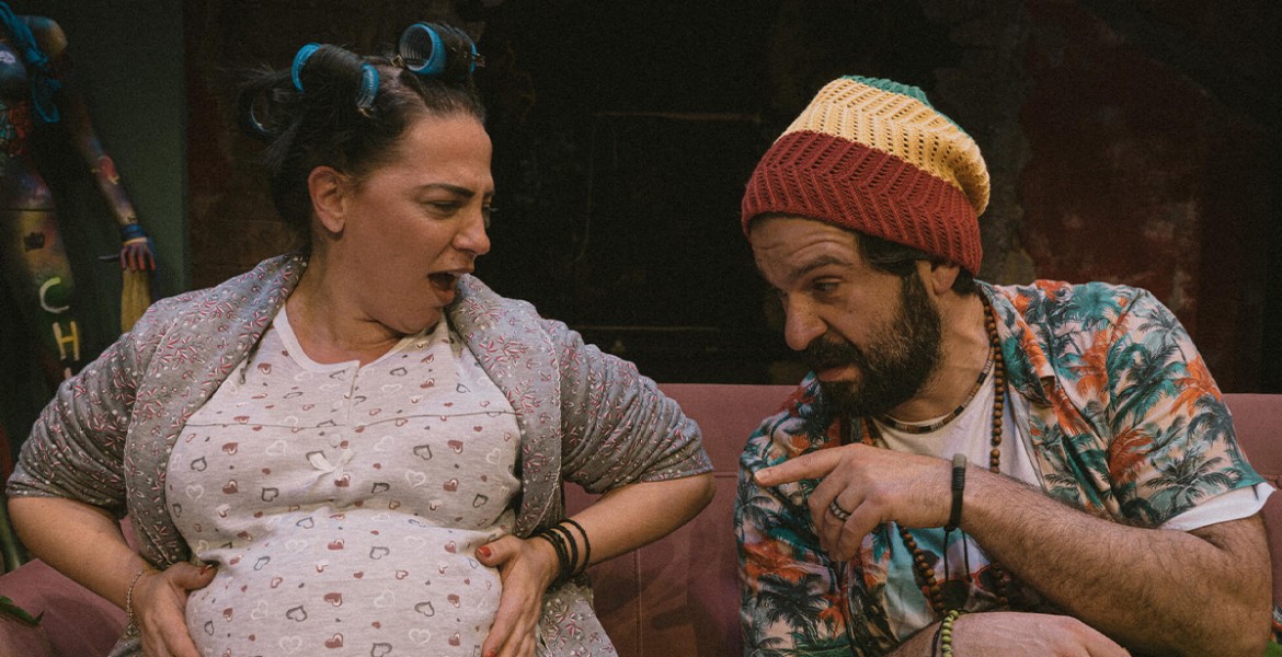 Γιώργος Αλκαίος | Ο Ημιυπαίθριος