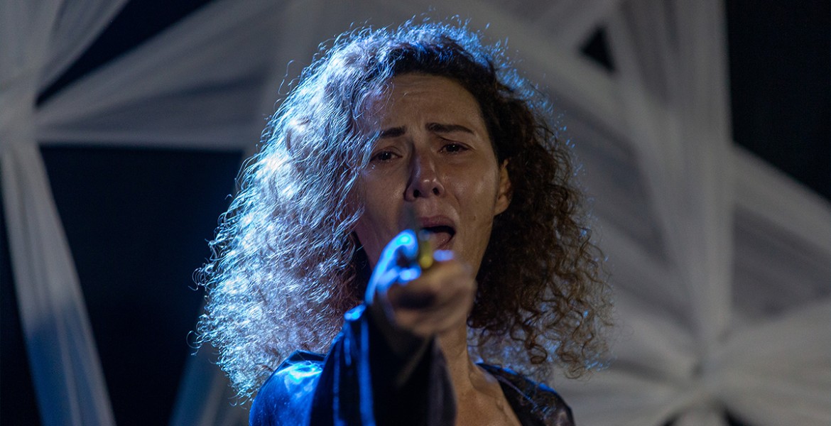 Δεκαοχτώ Ενάτου