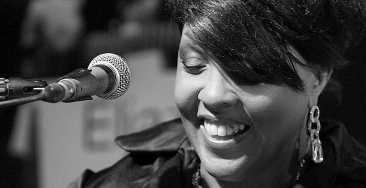 Karen Edwards live